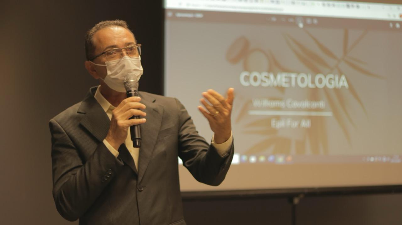 Especialistas Renomados